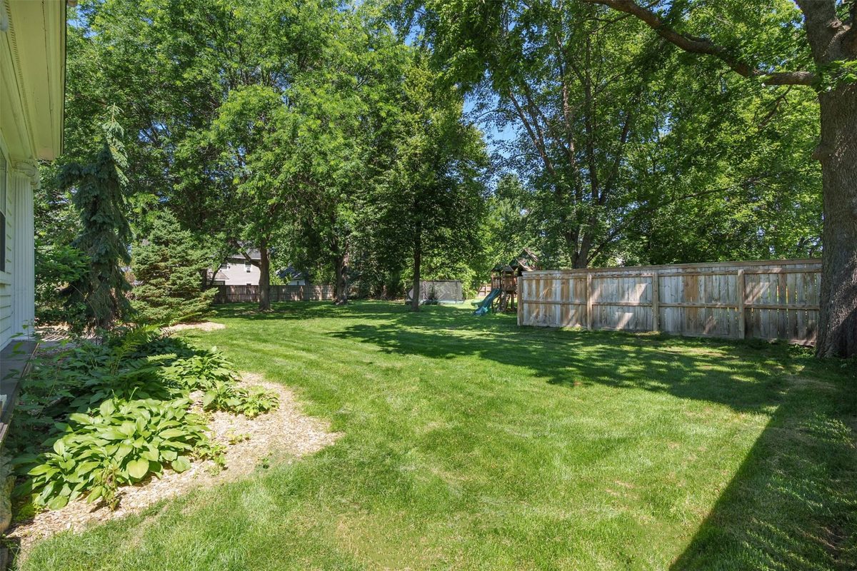 1328 Wilson Street, Eau Claire WI 54701 - Residential house for sale - MLS #1602780 - image39