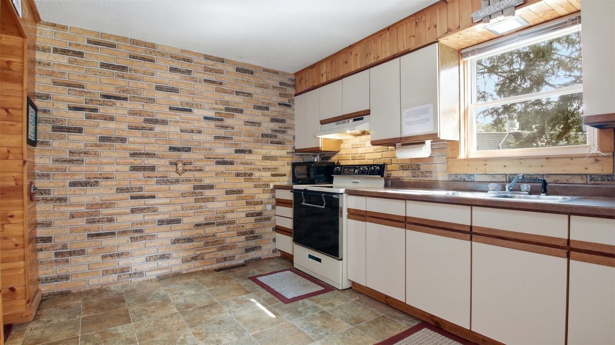 2542 8 1/4 Avenue, Chetek WI 54728 - CommercialSale house for sale - MLS #1605022 - image58