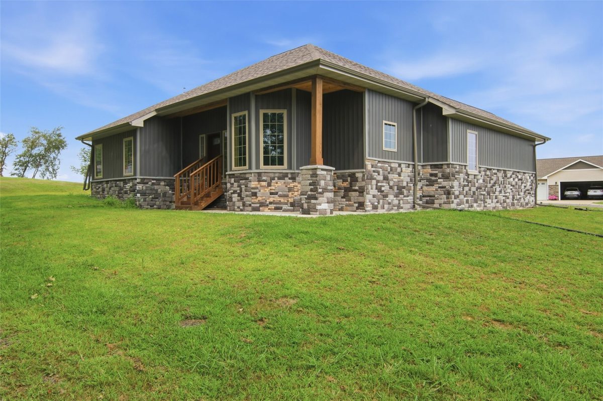 1020 Spruce Street, Black River Falls WI 54615 - Residential house for sale - MLS #1603839 - image32