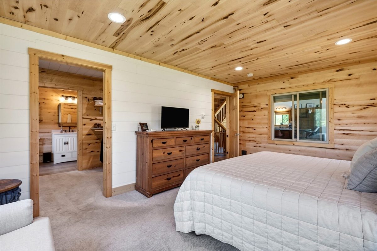 10644N Roynona Road, Hayward WI 54843 - Residential house for sale - MLS #1604322 - image17