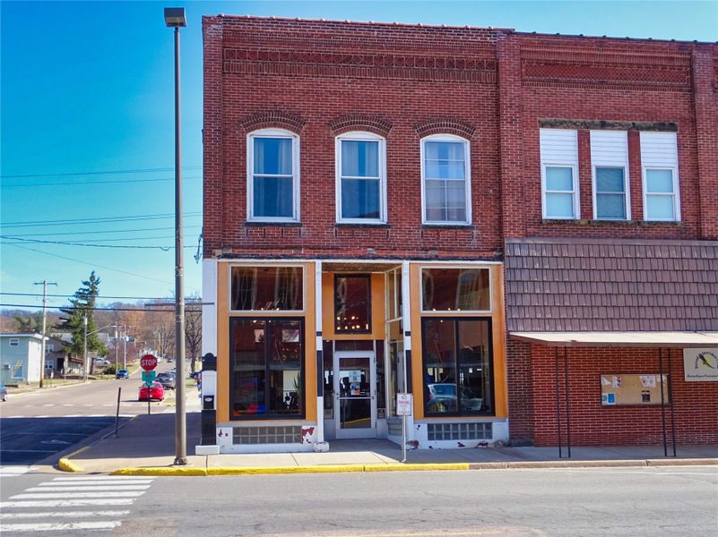 201 W Main Street