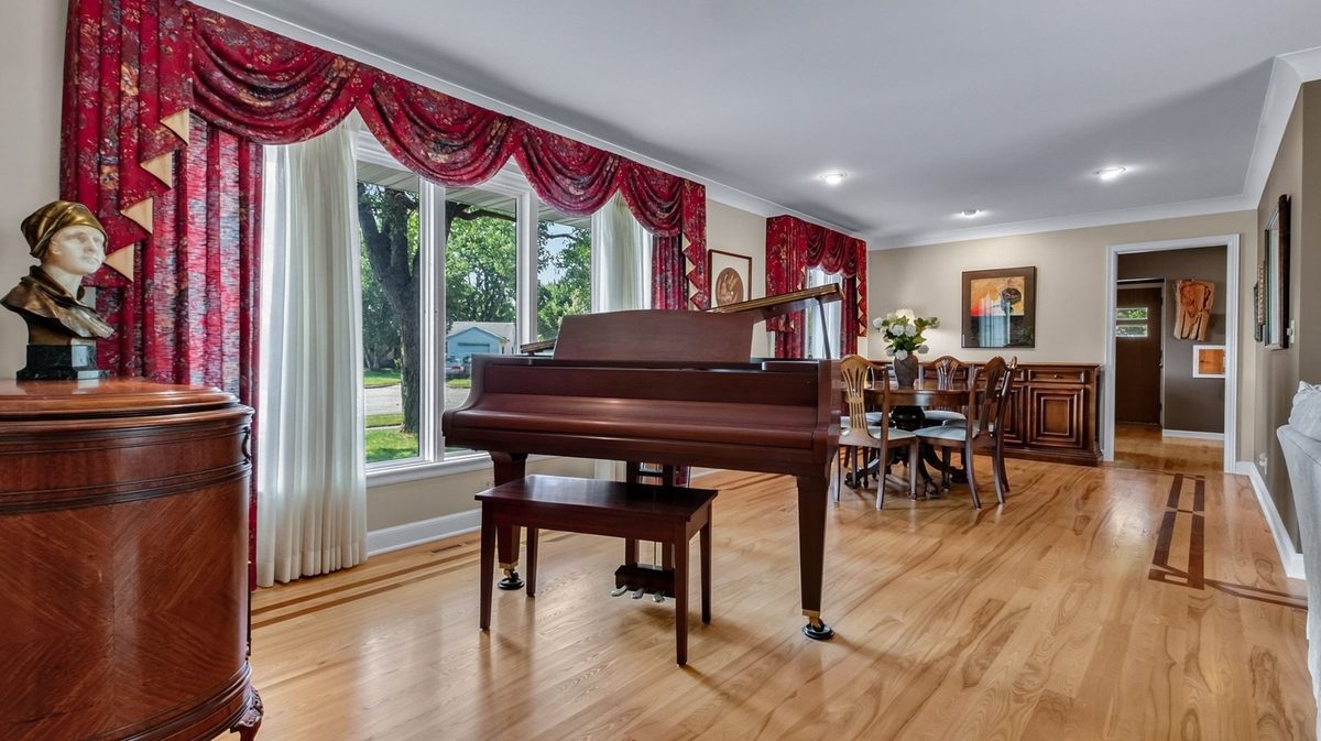 404 W MacArthur Avenue, Eau Claire WI 54701 - Residential house for sale - MLS #1603291 - image8
