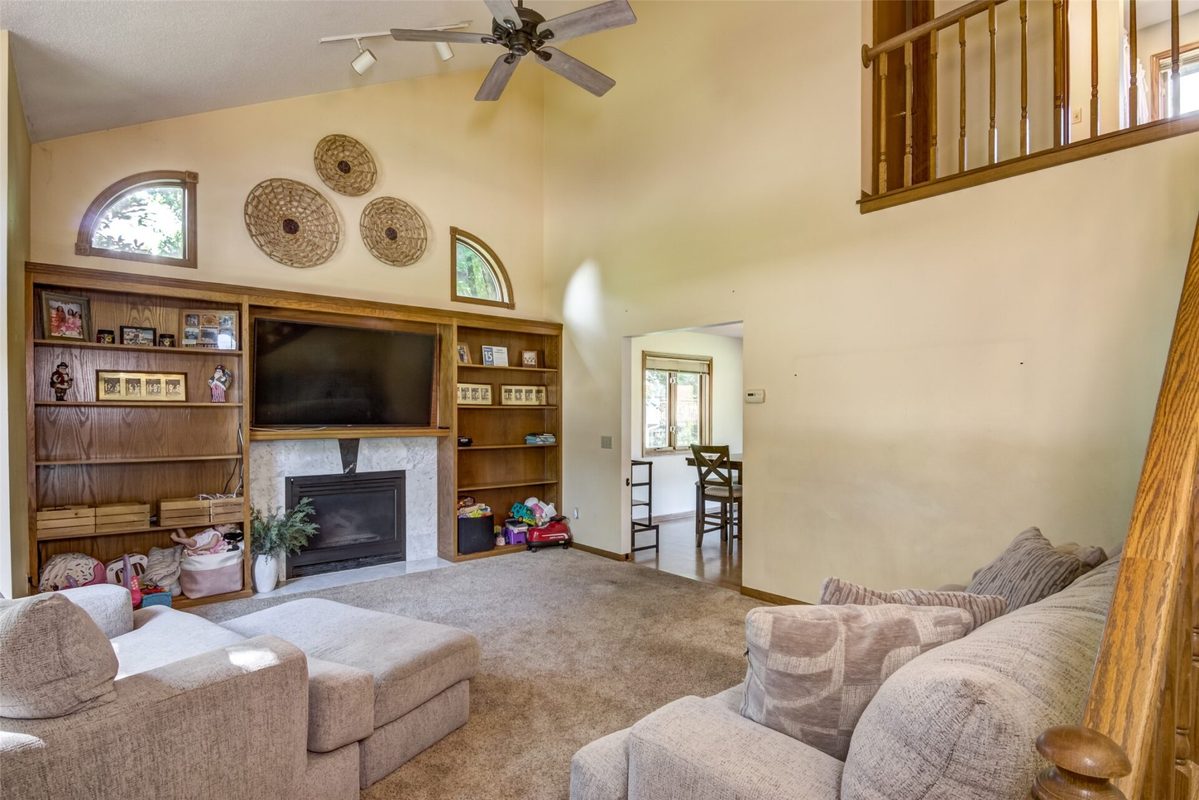 4830 Rye Court, Eau Claire WI 54701 - Residential house for sale - MLS #1605632 - image2