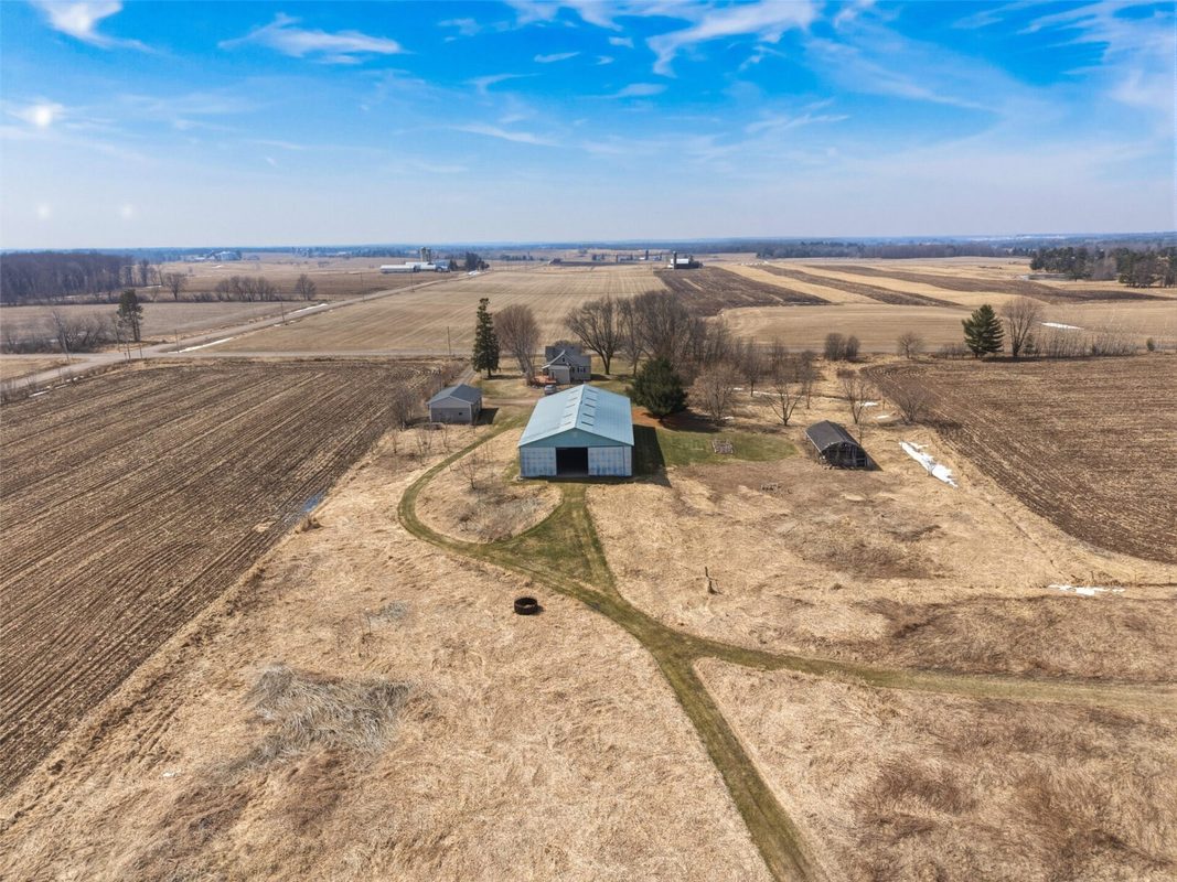 Residential at 12095 County Highway Ee, Cadott, WI 54727 — photo 32