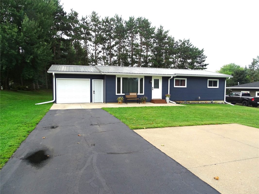 429 Auth Street, Durand WI 54736 - Residential house for sale - MLS #1604875 - image2