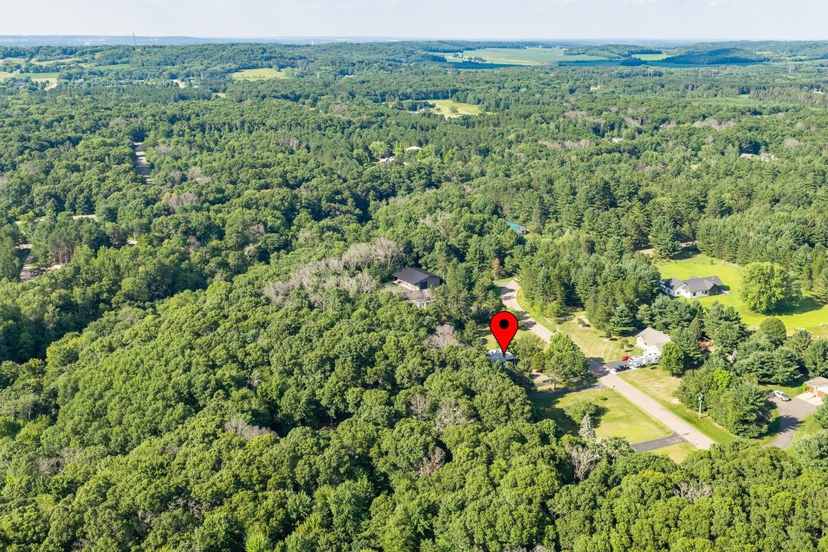 1120 Bauer Avenue, Eau Claire WI 54703 - Residential house for sale - MLS #1603240 - image54