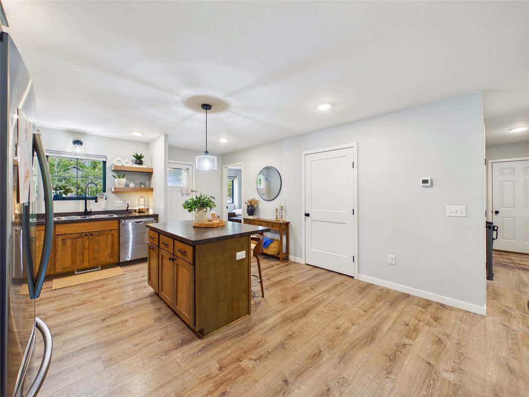 10764 August Lane, Hayward, WI
