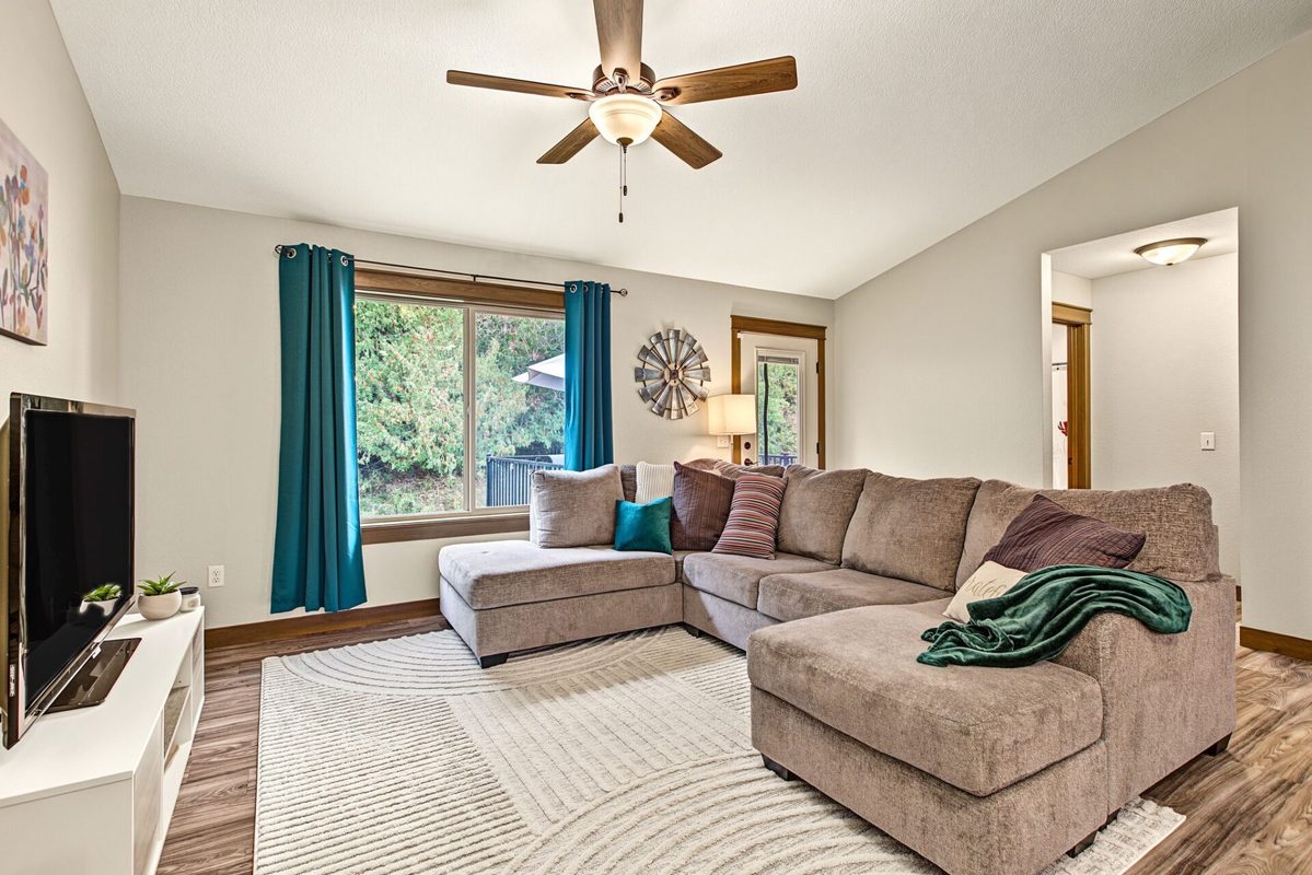 4878 Field Crest Lane, Eau Claire WI 54701 - Residential house for sale - MLS #1605976 - image10