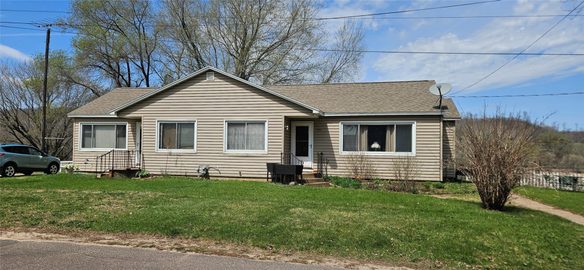 113/115 Main Street Knapp WI 54749 — photo 1