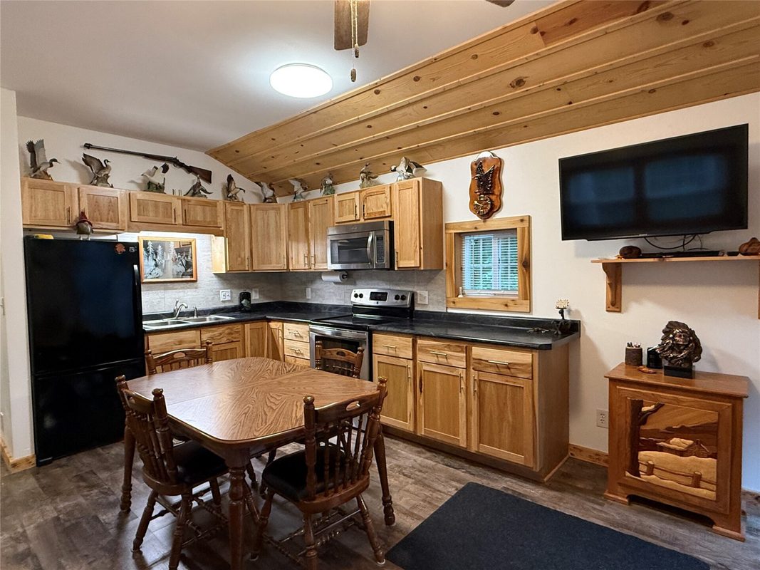 W8560 Oak Ridge Road, Black River Falls WI 54615 - Land house for sale - MLS #1604376 - image8