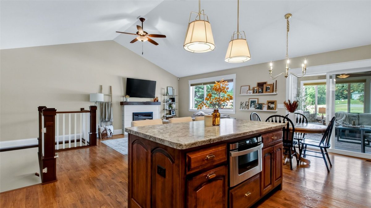 2168 Saint Andrews Drive, Altoona WI 54720 - Residential house for sale - MLS #1604585 - image8