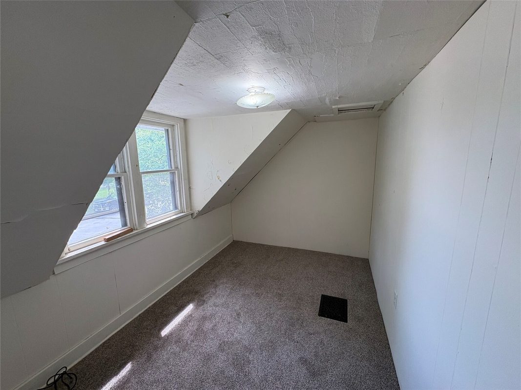 1809 6th Street, Menomonie WI 54751 - ResidentialLease house for sale - MLS #1604373 - image8