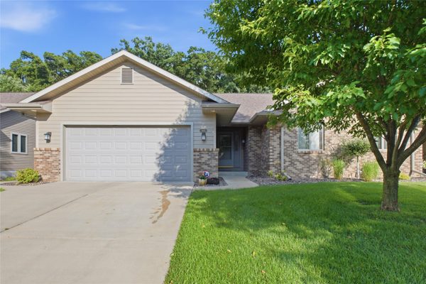 2615 E Princeton Avenue Eau Claire WI 54703
