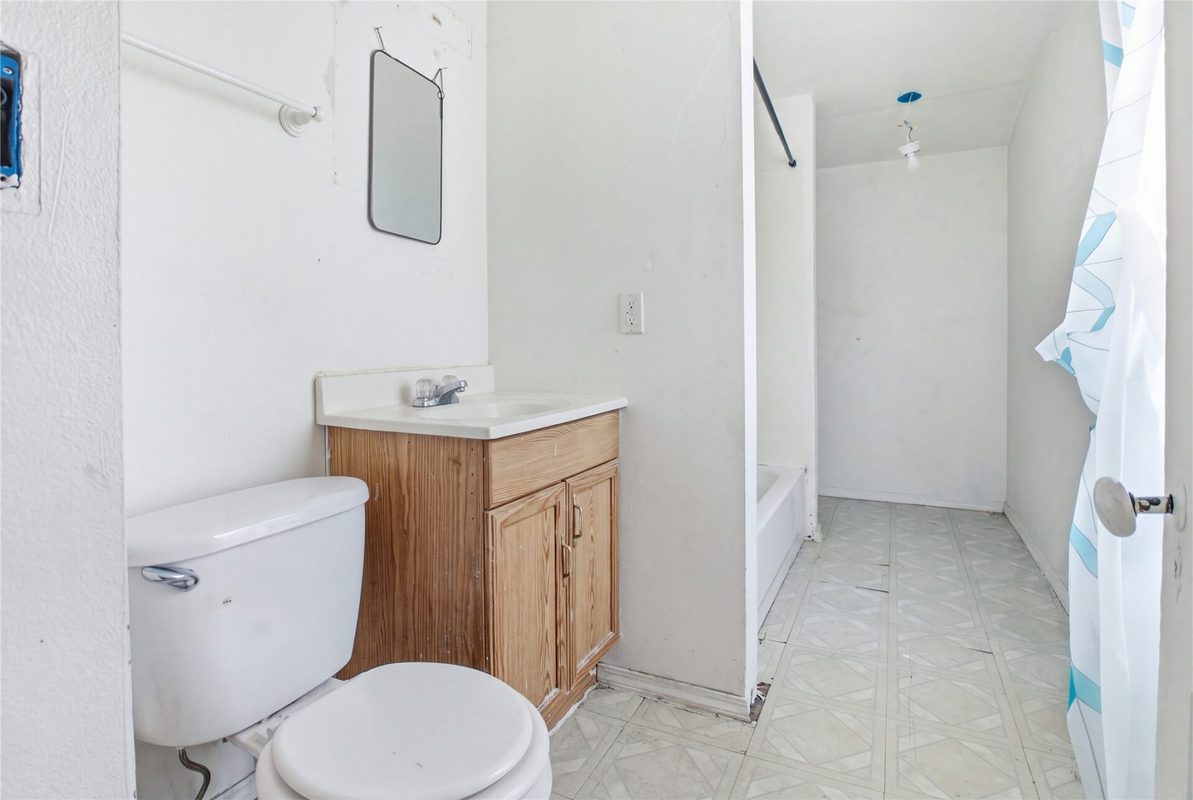 1014 Summit Street, Eau Claire WI 54703 - ResidentialIncome house for sale - MLS #1605706 - image30