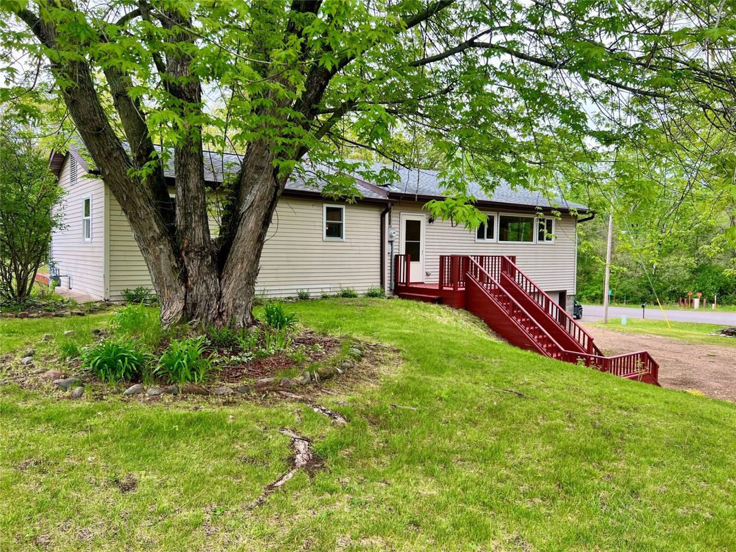 216 Pinegrove Avenue, Chetek WI 54728 - Residential house for sale - MLS #1601416 - image6