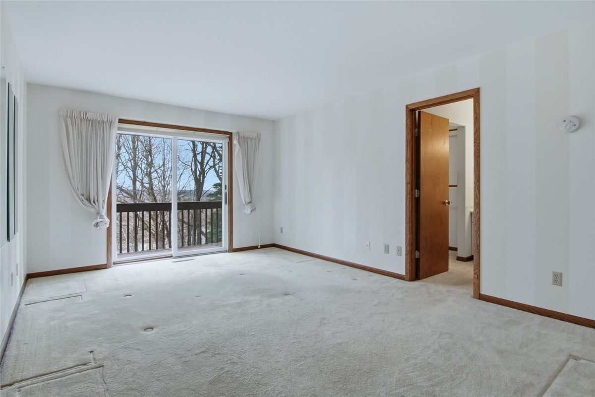4322 Woodridge Drive, Eau Claire, WI — photo 28