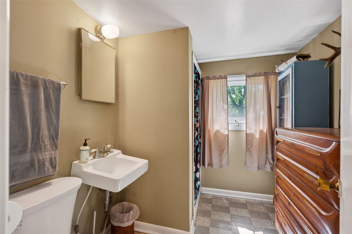 W374 County Road DD, Birchwood, WI