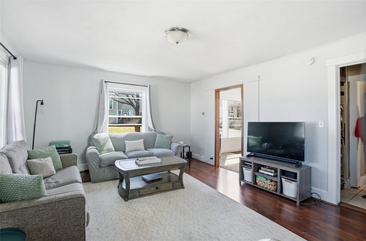 702 5th Avenue Eau Claire WI 54703 — photo 10