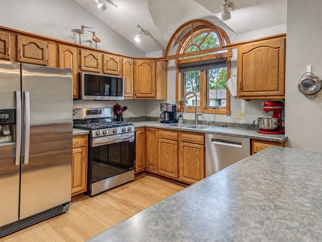 2925 Plum Tree Circle, Menomonie WI 54751 - Residential house for sale - MLS #1605385 - image7