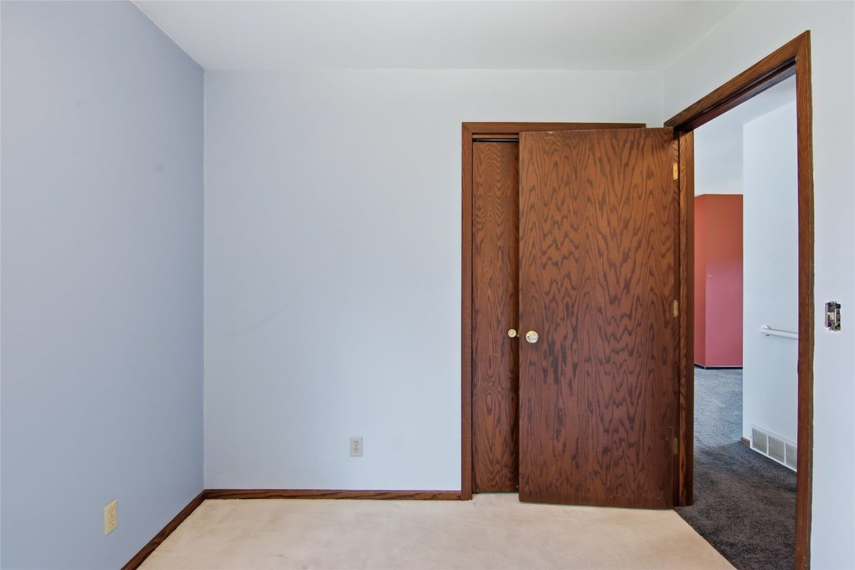 1815 Frisbie Lane, Eau Claire WI 54703 - Residential house for sale - MLS #1604626 - image24
