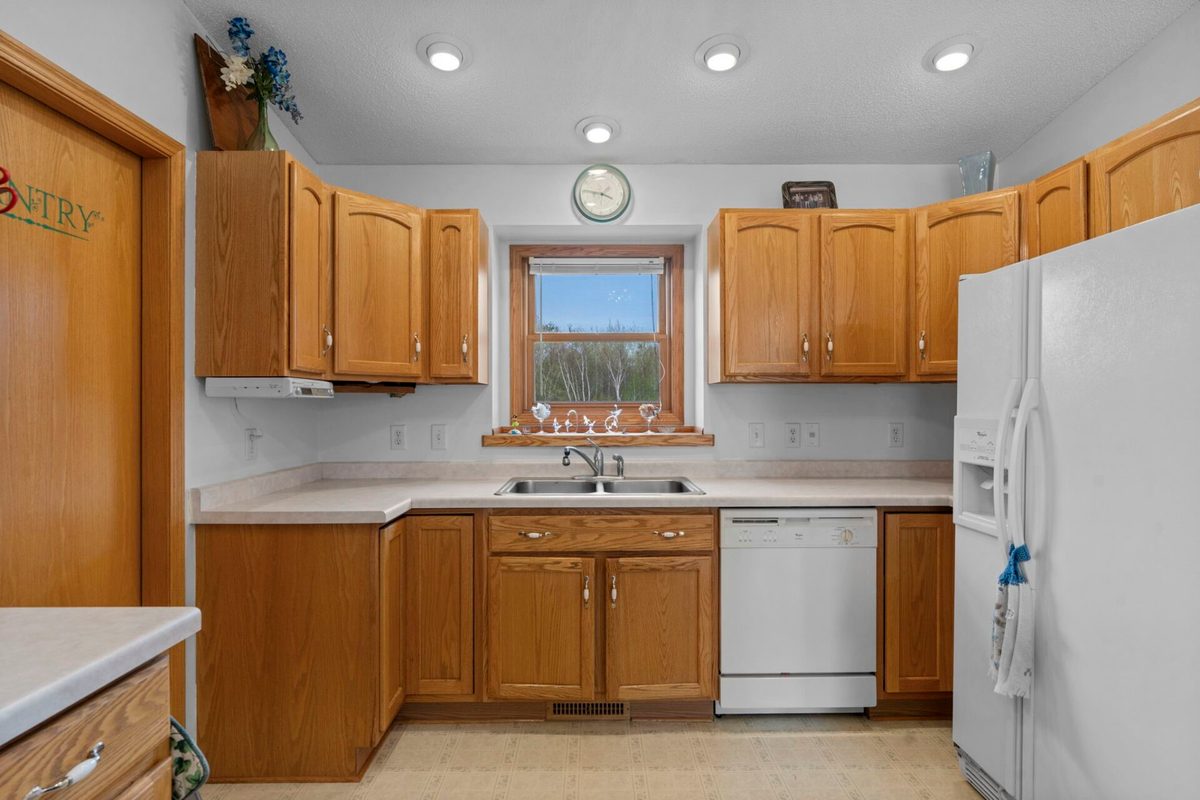 209 30th Street, Clear Lake WI 54005 - Residential house for sale - MLS #1601207 - image21