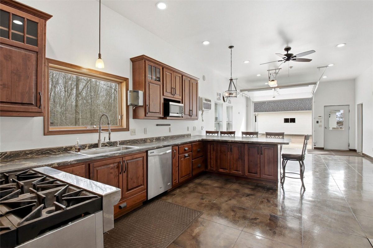 8505 257th Street, Cadott WI 54727 - Residential house for sale - MLS #1599341 - image31