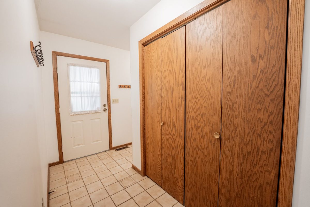 3379 Southgate Court, Eau Claire WI 54701 - Residential house for sale - MLS #1605661 - image3