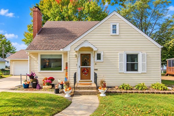 837 Hopwood Avenue Menomonie WI 54751