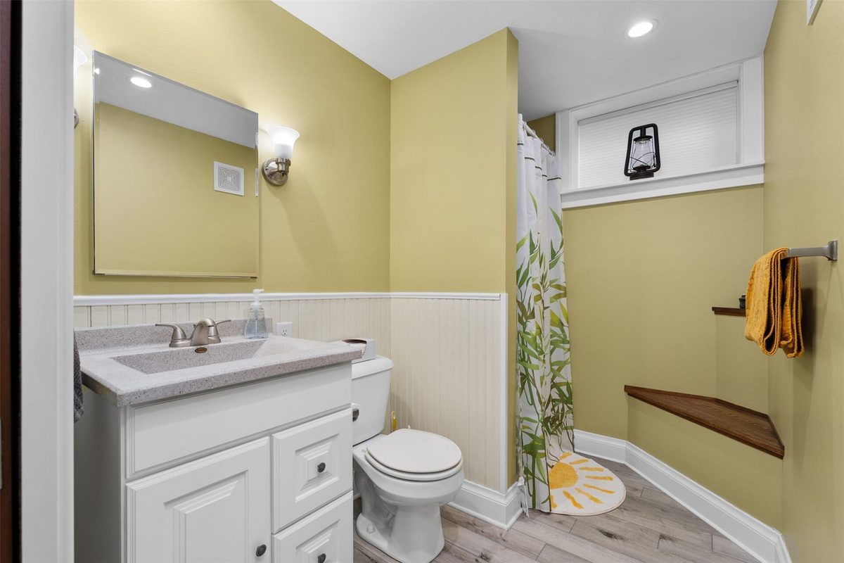 212 Mckinley Avenue, Eau Claire, WI — photo 35