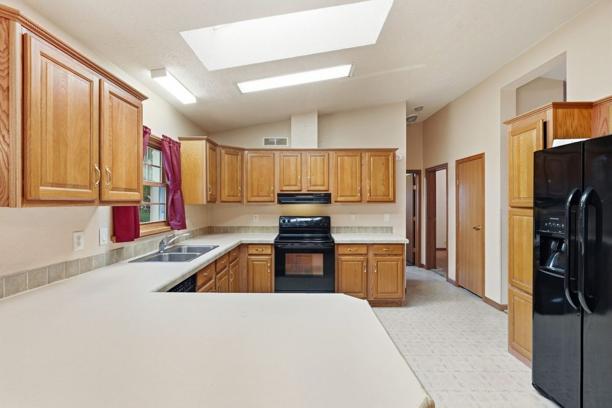 1027 Prairie Circle, Menomonie WI 54751 - Residential house for sale - MLS #1605849 - image9