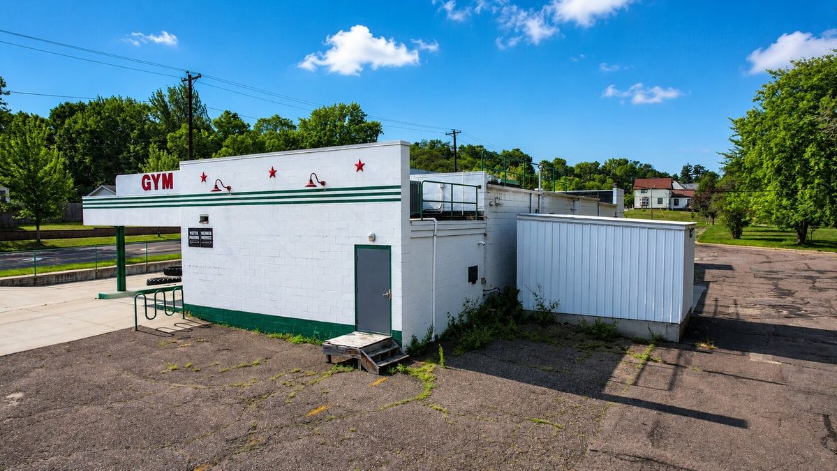 2111 3rd Street, Eau Claire WI 54703 - CommercialSale house for sale - MLS #1603393 - image4