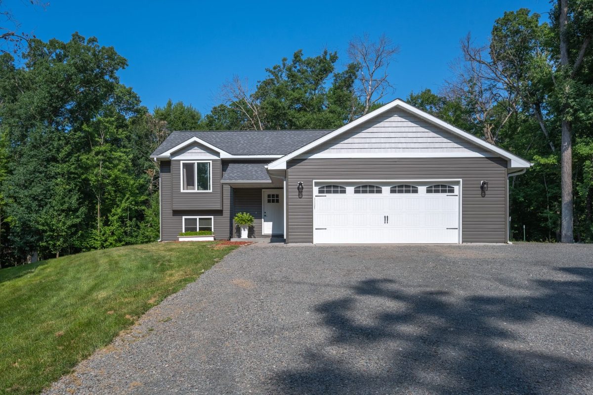2339 84th Avenue, Osceola WI 54020 - Residential house for sale - MLS #1603397 - image2