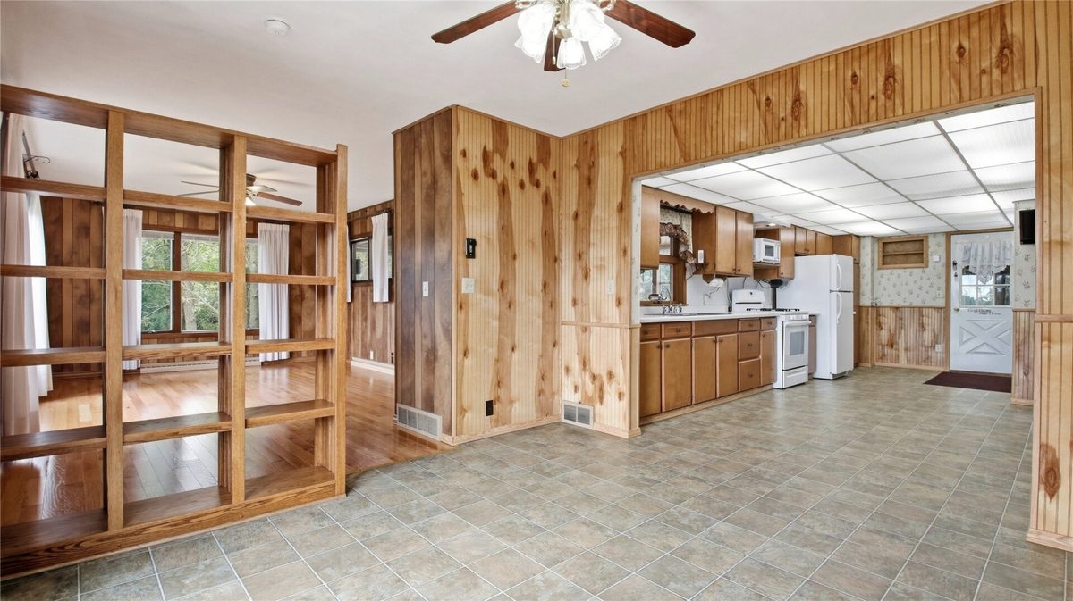 529 Maple Street, Stanley WI 54768 - Residential house for sale - MLS #1605310 - image11