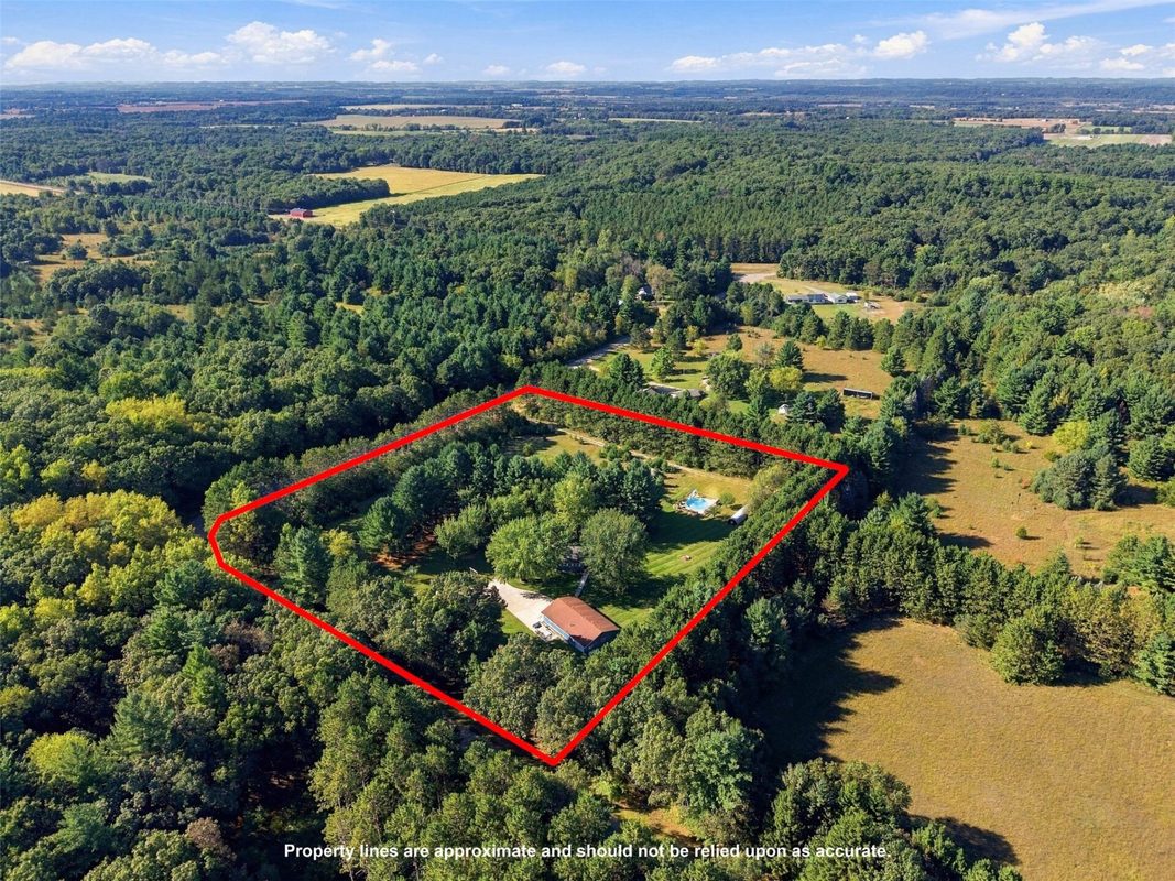 S 8825 Short Road, Eau Claire WI 54701 - Residential house for sale - MLS #1604992 - image56
