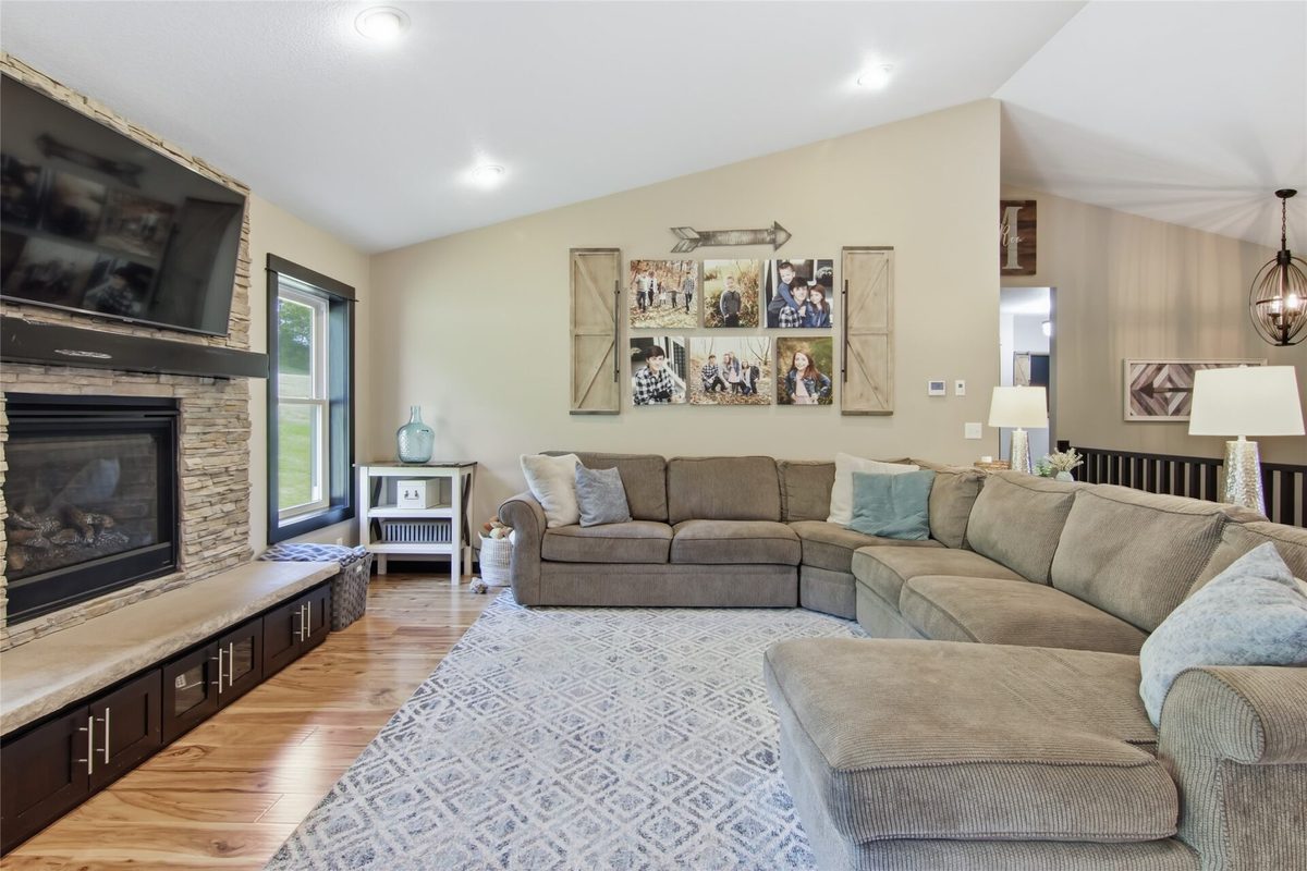 N4961 567th Street, Menomonie WI 54751 - Residential house for sale - MLS #1604365 - image11
