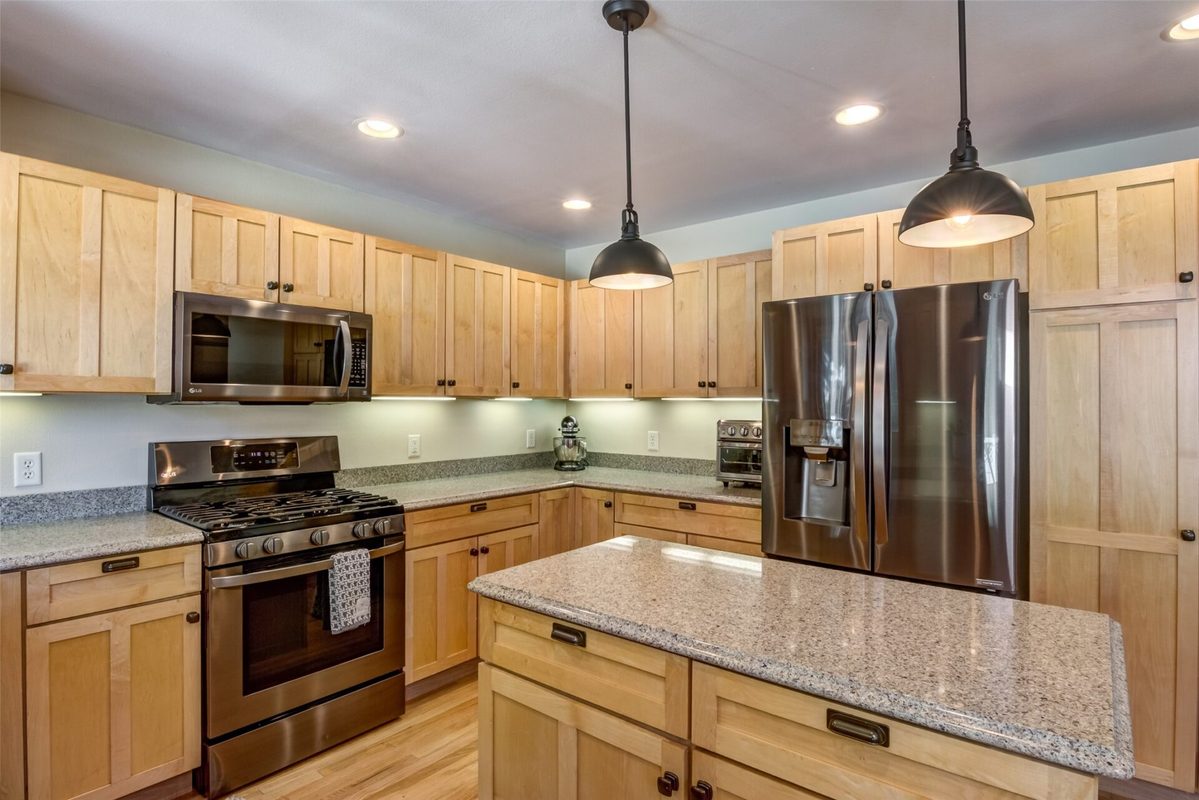 3208 Tiburon Drive, Eau Claire WI 54701 - Residential house for sale - MLS #1605000 - image8
