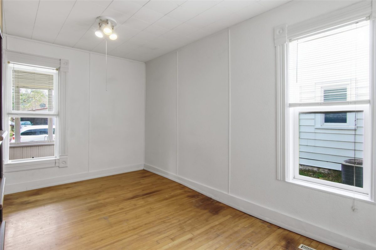 107 Grove Street, Chippewa Falls WI 54729 - ResidentialIncome house for sale - MLS #1604377 - image10