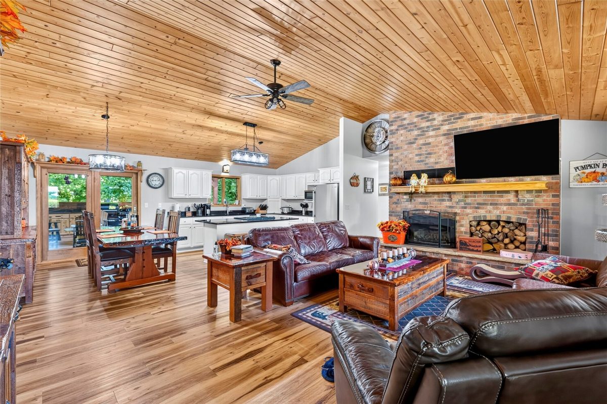 2092 28th Avenue, Rice Lake WI 54868 - Residential house for sale - MLS #1604546 - image7