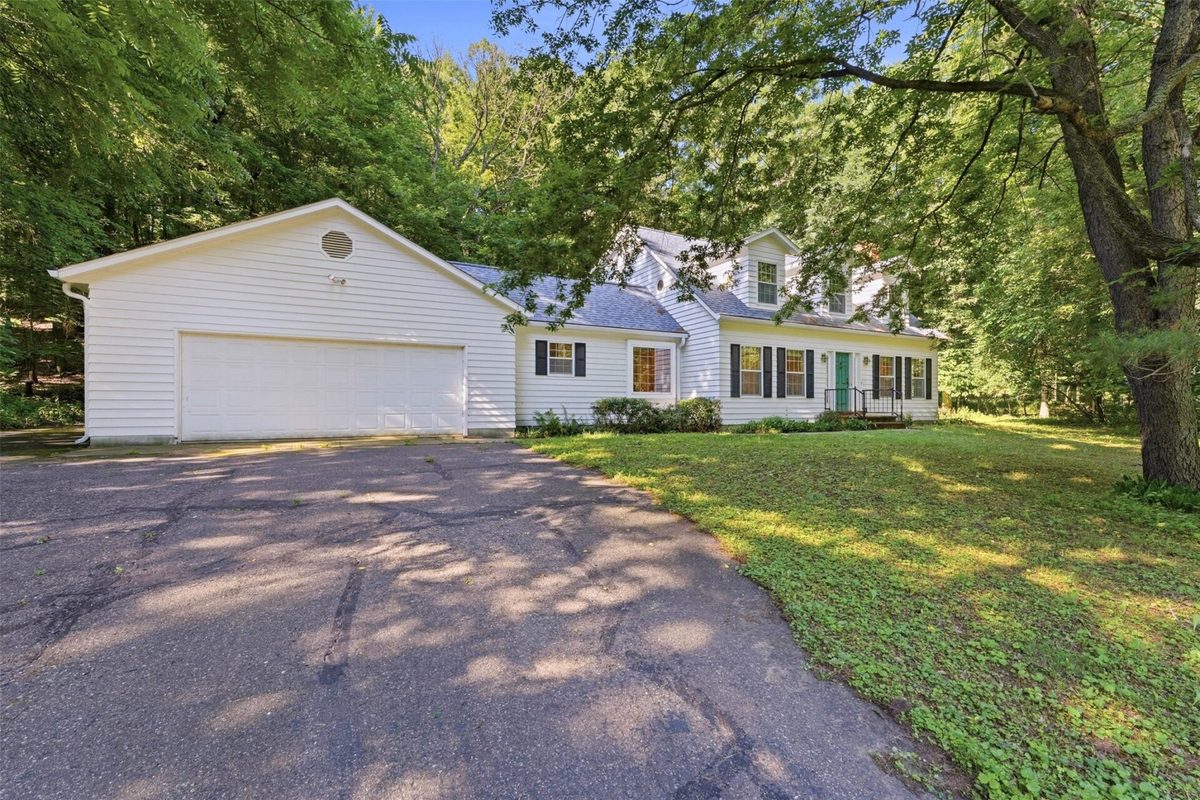 137 Canterbury Road, Eau Claire WI 54701 - Residential house for sale - MLS #1603482 - image35