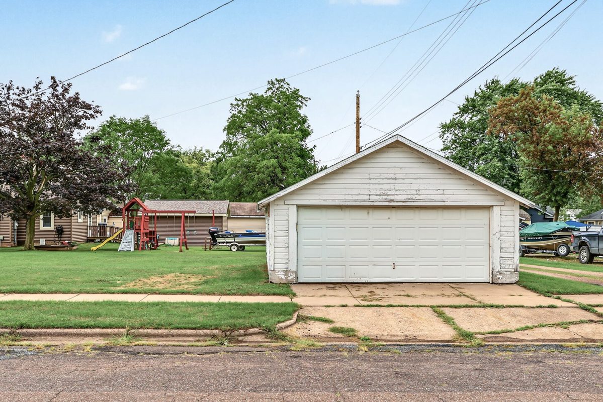 1134 Water St, Chippewa Falls WI 54729 - Residential house for sale - MLS #1604958 - image31