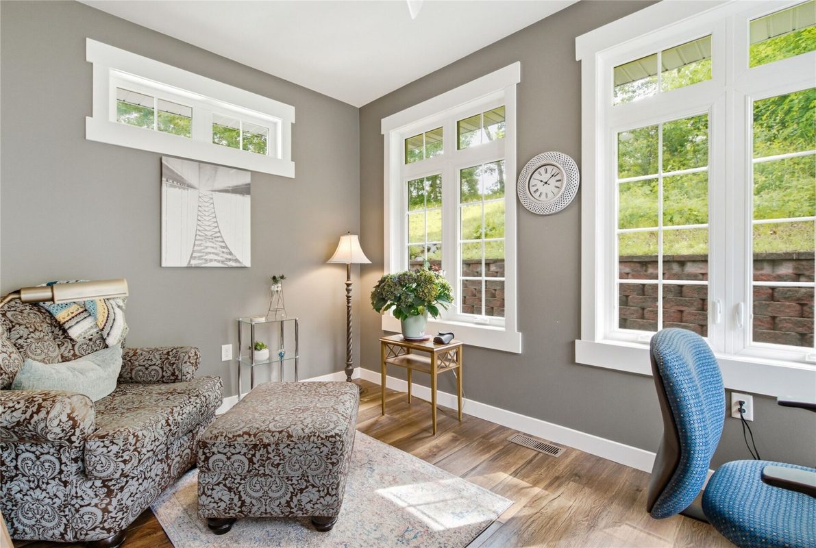 4523 Village Oaks Circle, Eau Claire WI 54701 - Residential house for sale - MLS #1602689 - image16