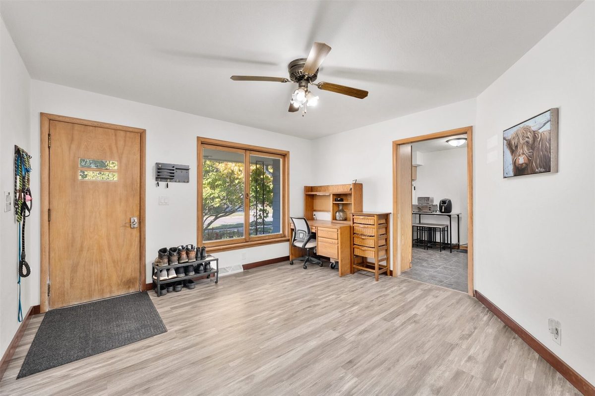 1703 Lloyd Avenue, Eau Claire WI 54701 - Residential house for sale - MLS #1605779 - image5