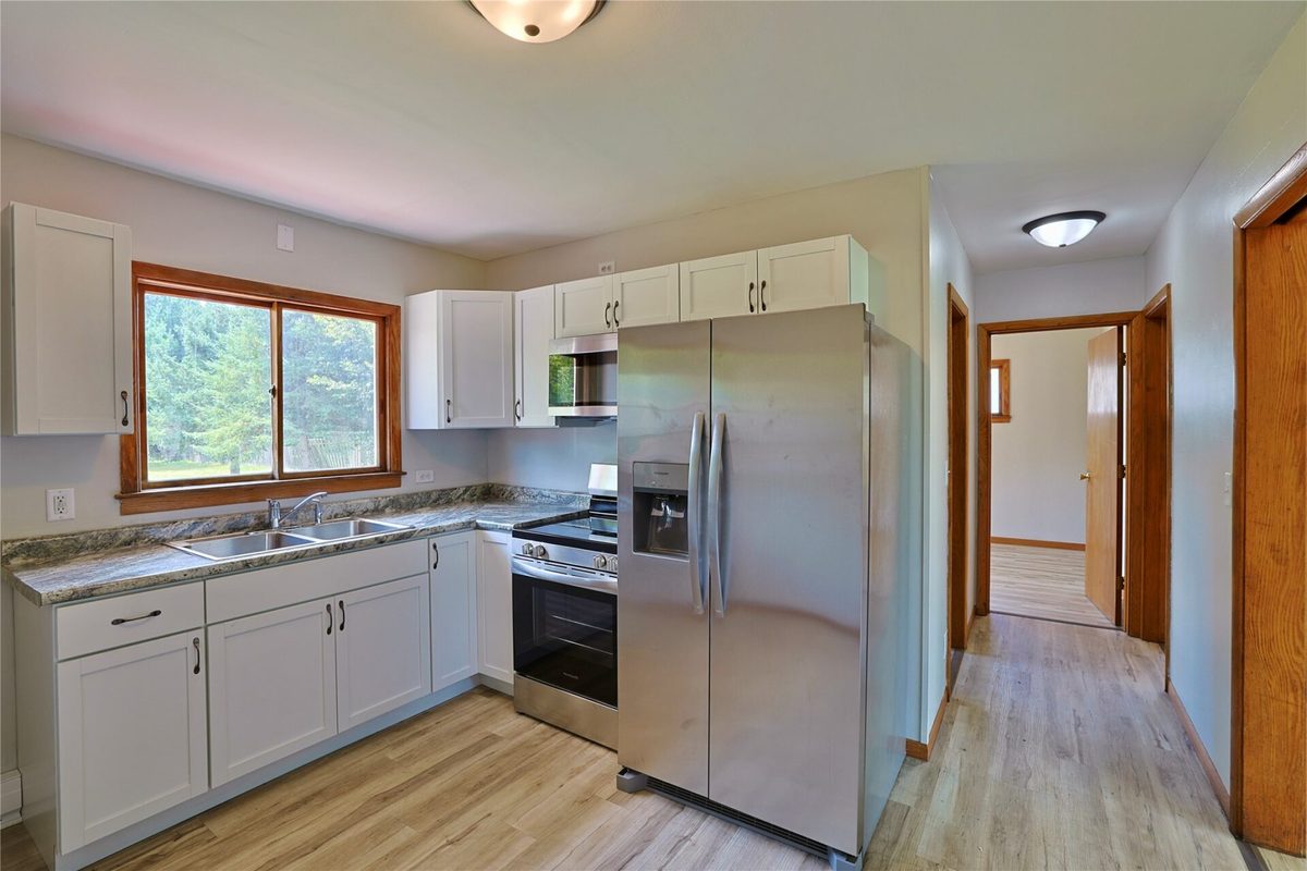 13797 88th Avenue, Chippewa Falls WI 54729 - ResidentialIncome house for sale - MLS #1604498 - image9
