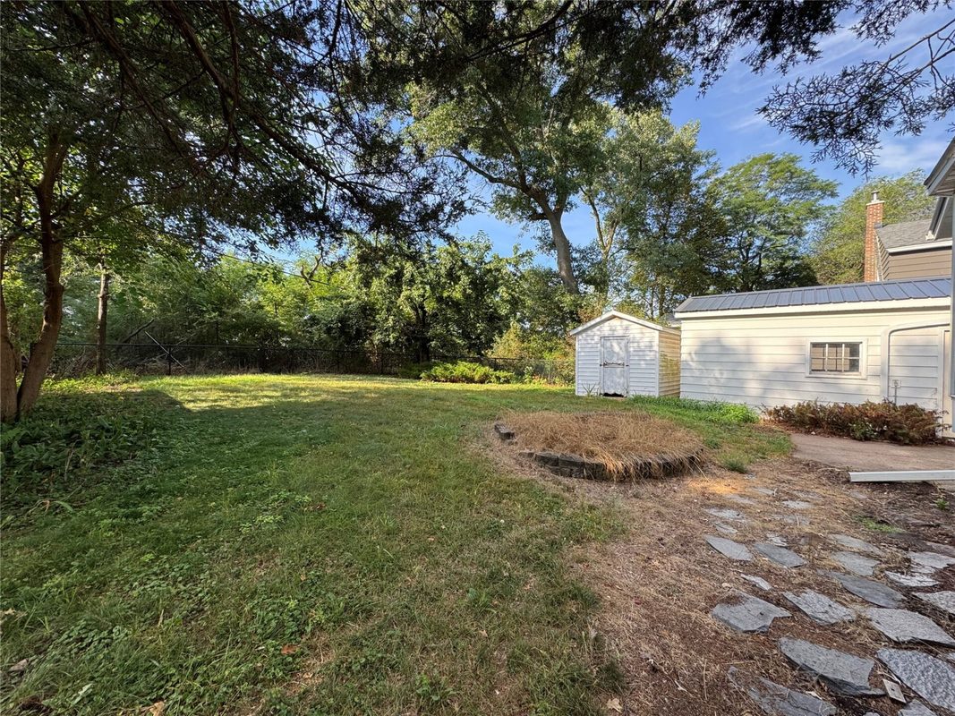 1305 Hoover Avenue, Eau Claire WI 54701 - Residential house for sale - MLS #1604669 - image53