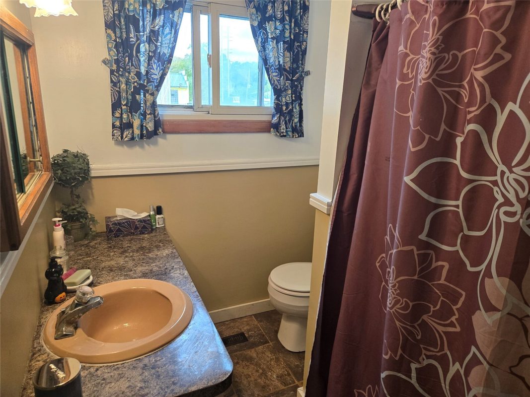 105 Walnut Street, Chippewa Falls WI 54729 - Residential house for sale - MLS #1605452 - image15