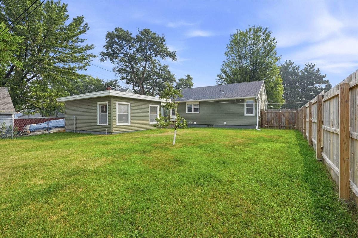 1124 Briggs Avenue, Eau Claire WI 54703 - Residential house for sale - MLS #1603344 - image29
