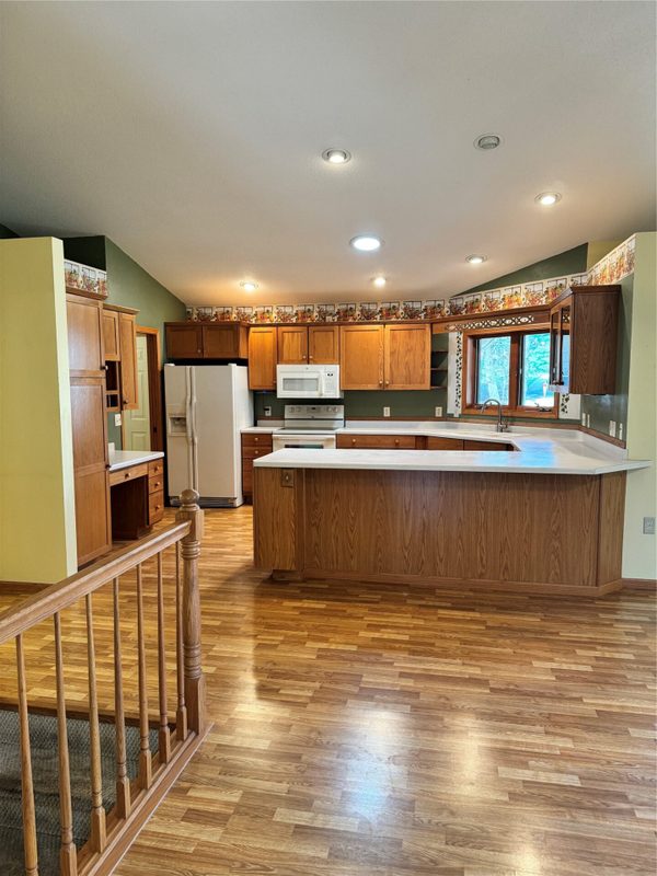 Residential at 945 Cambridge Court, Altoona, WI 54720 — photo 17