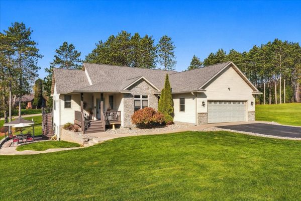 1090 W Silver Fox Drive Spring Valley WI 54767