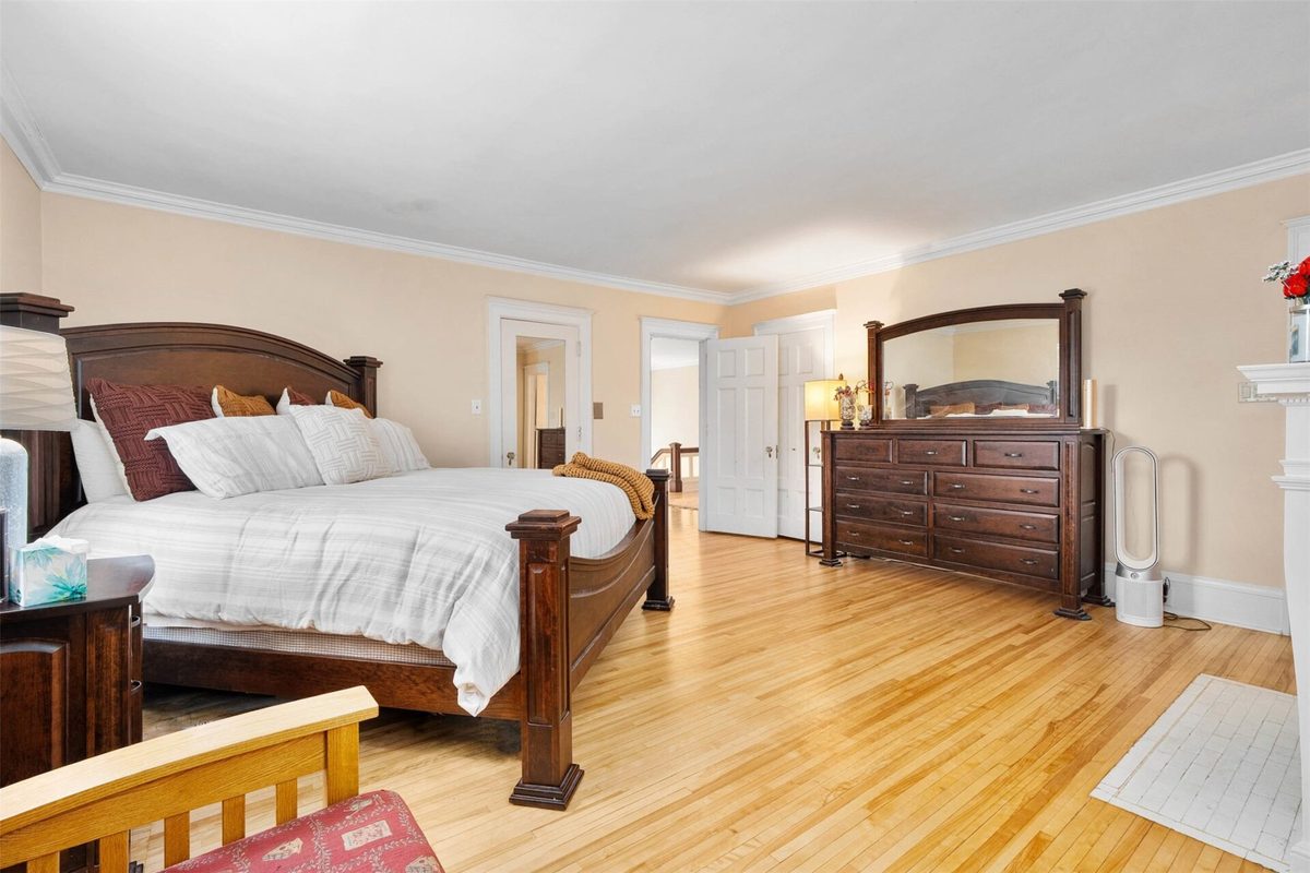 1328 Wilson Street, Eau Claire WI 54701 - Residential house for sale - MLS #1602780 - image21