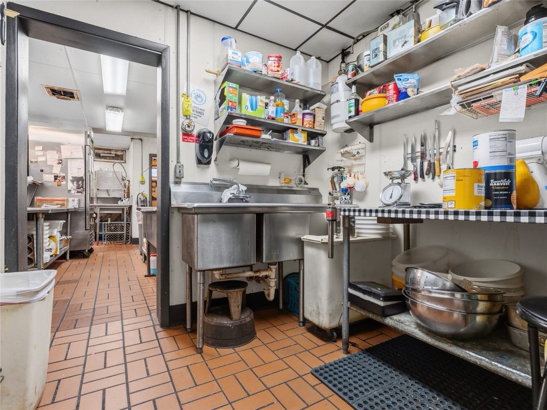 930 Haugen Avenue, Rice Lake WI 54868 - CommercialSale house for sale - MLS #1605139 - image16